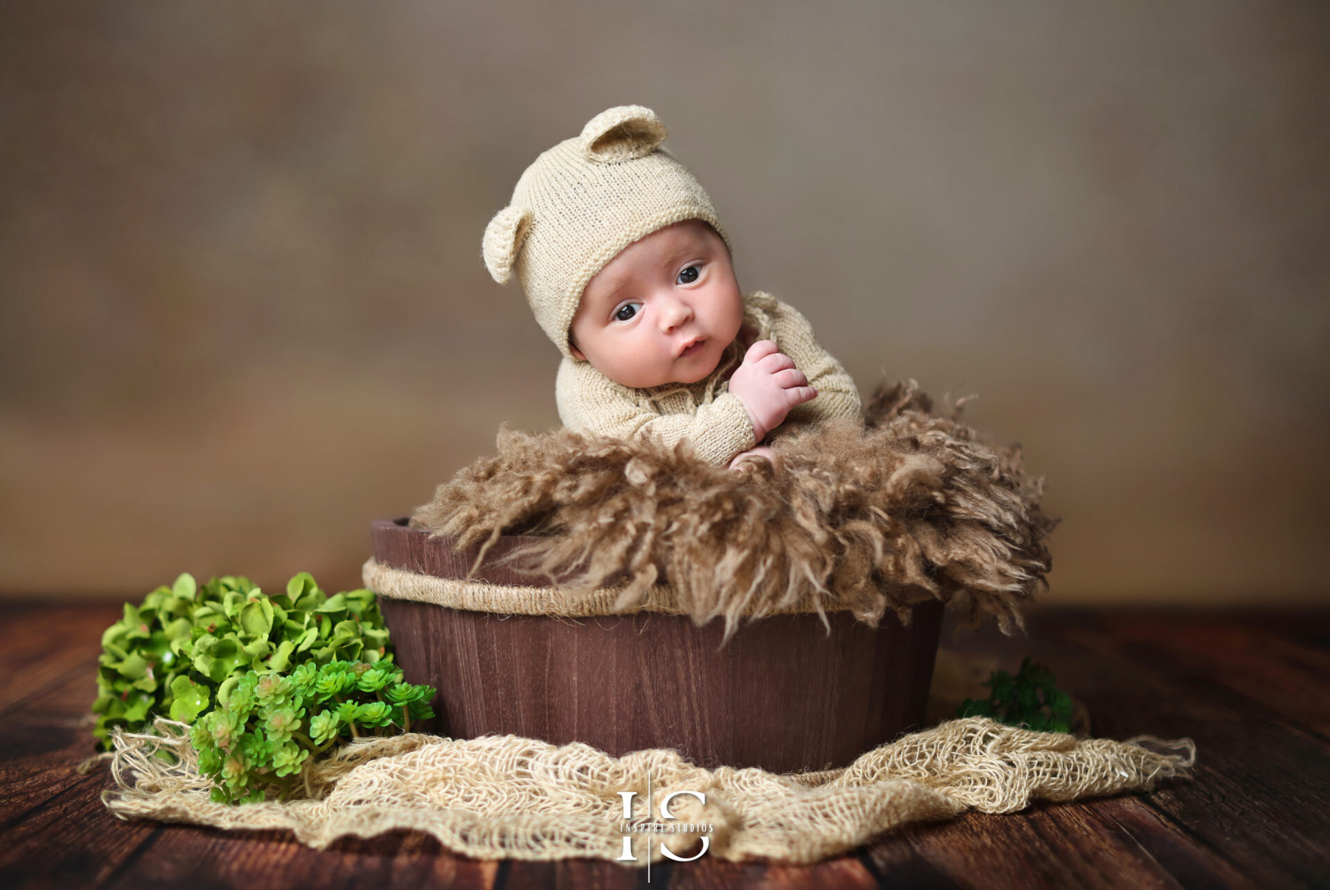 Newborn photo session captured by Inspire Studios Walthamstow.