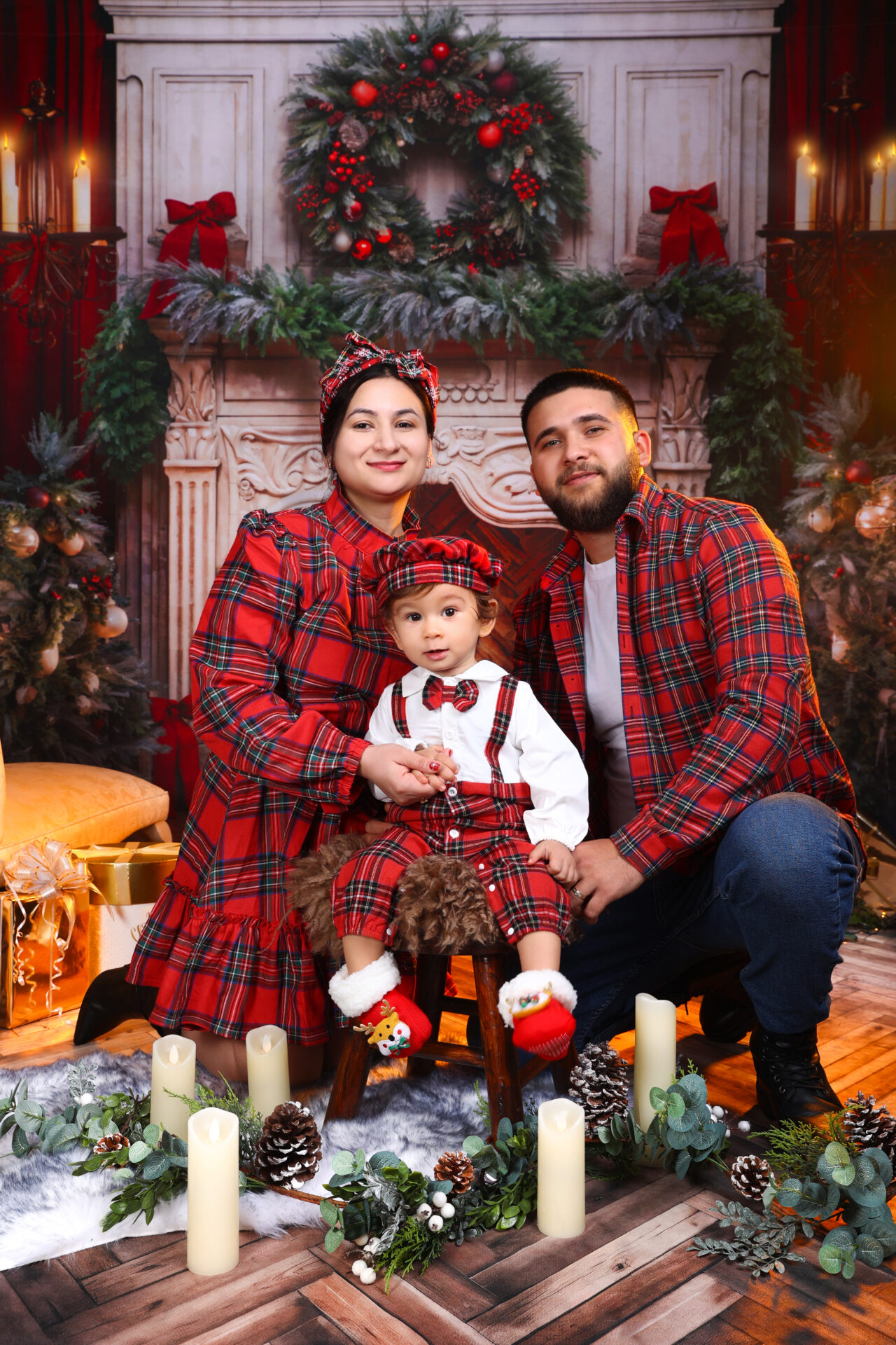 A Christmas Family Mini Sessions in our photo studio in Walthamstow.