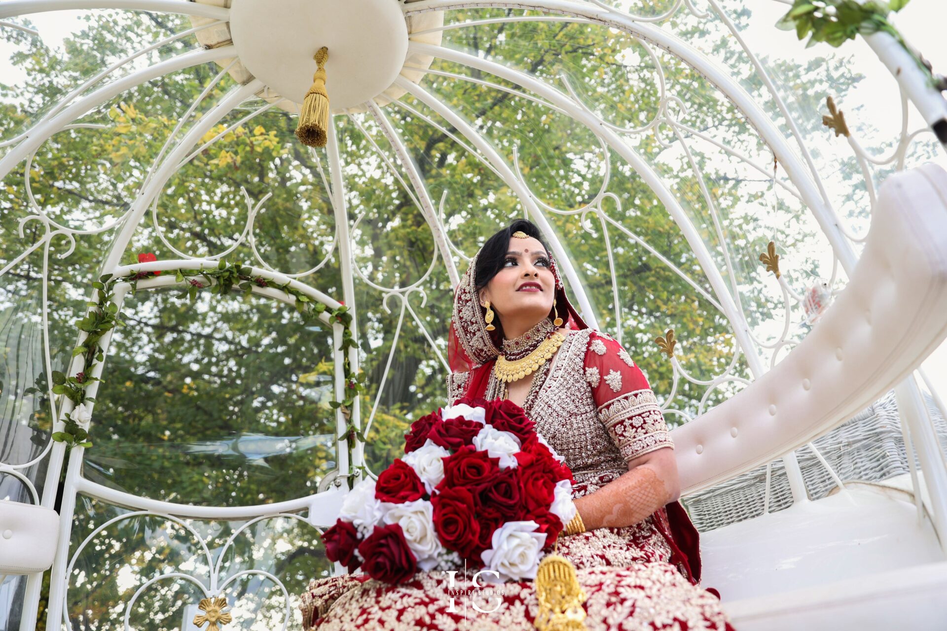 Bride ready to leave to Ariana Banqueting venue captured by baraat female photographer.