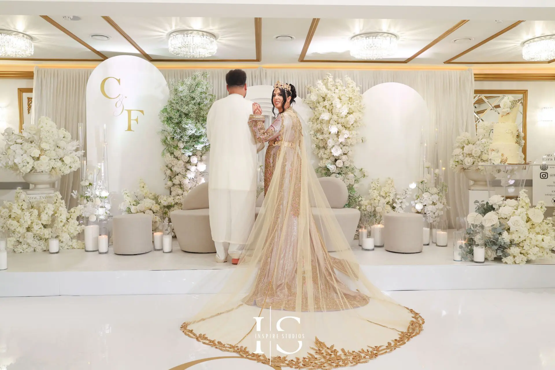 Bride with mother during Moroccan wedding traditions