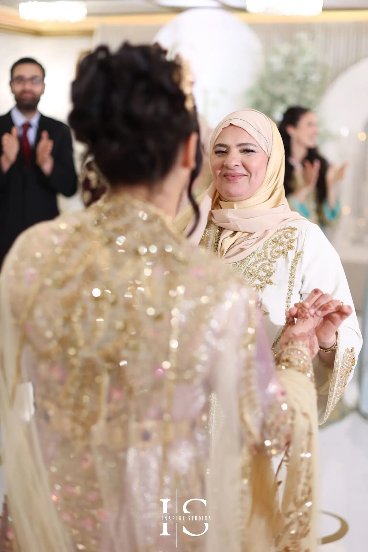 Moroccan wedding photographer captures wedding rings