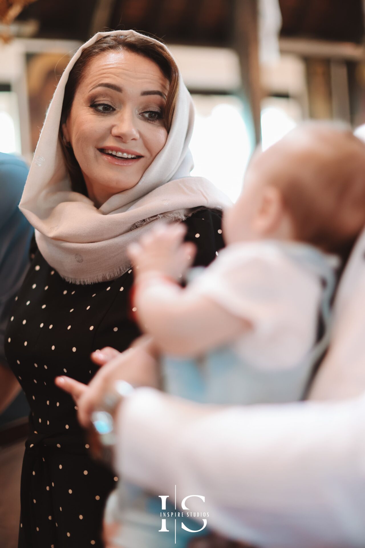 Experienced Romanian photographer for christenings in London