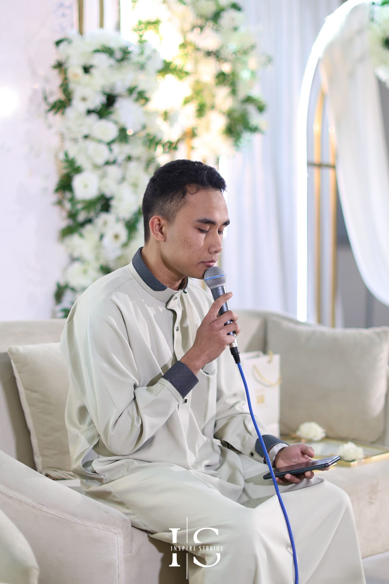 Candid wedding moments by Muslim female wedding photographer