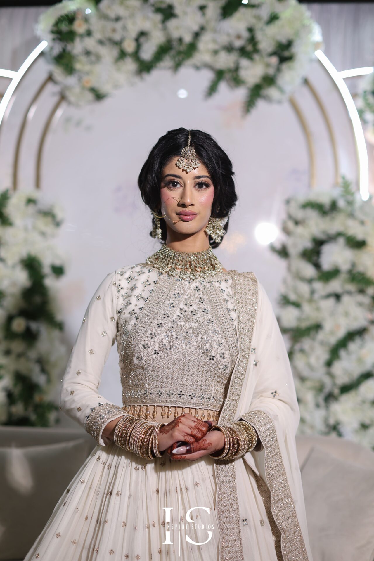 Nikkah bride portrait – Ilford female wedding photographer