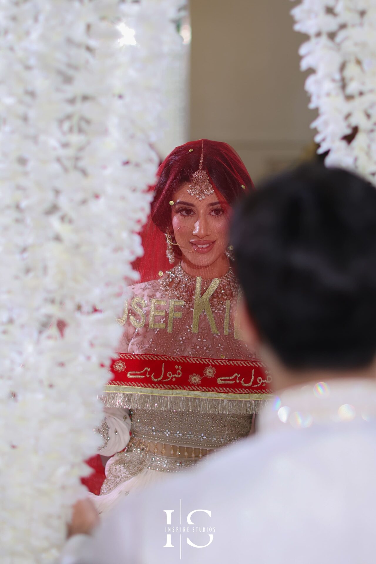 Bride sees groom for the first time – Nikkah captured by female photographer in London