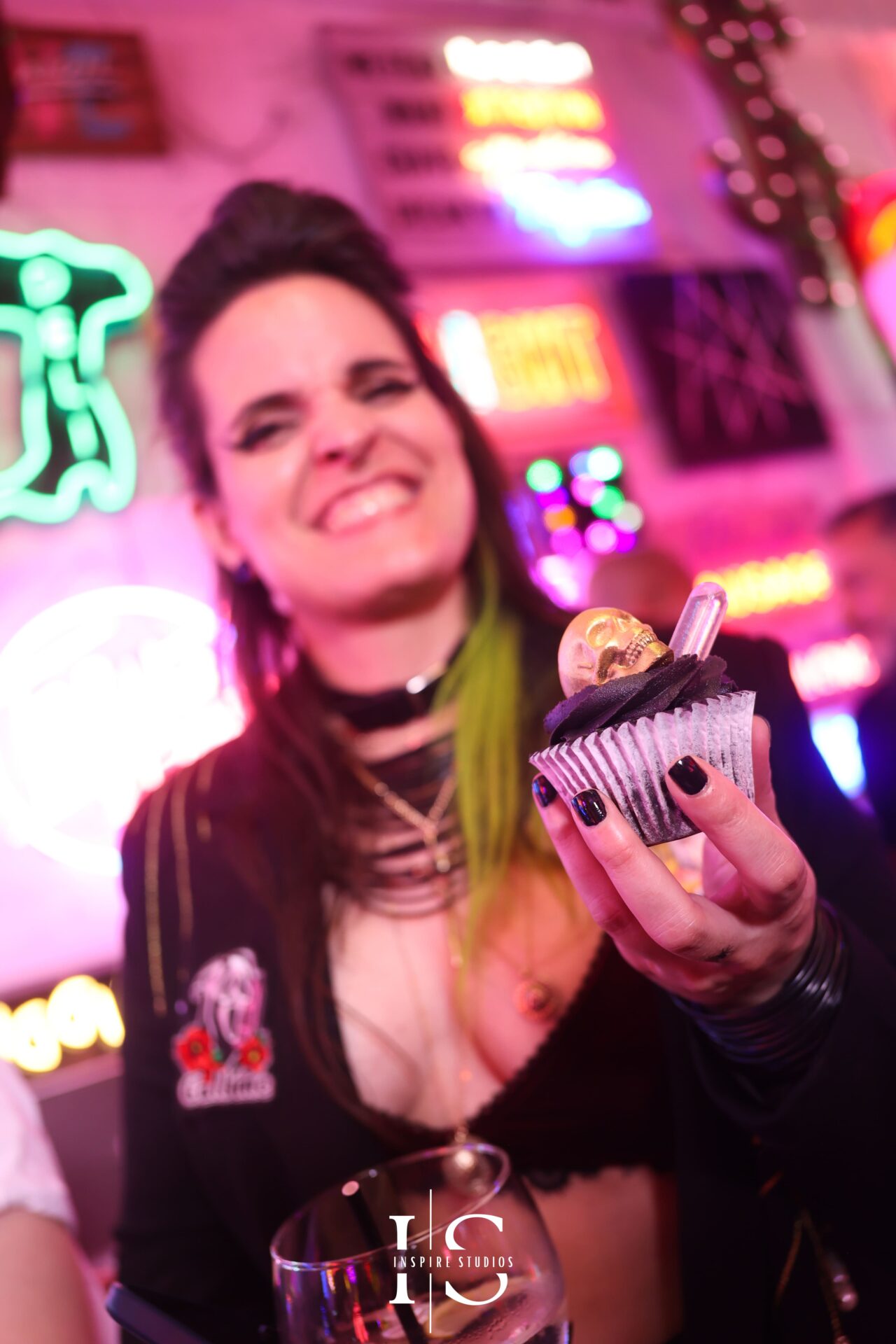 Punk-inspired wedding cake with skull details in London