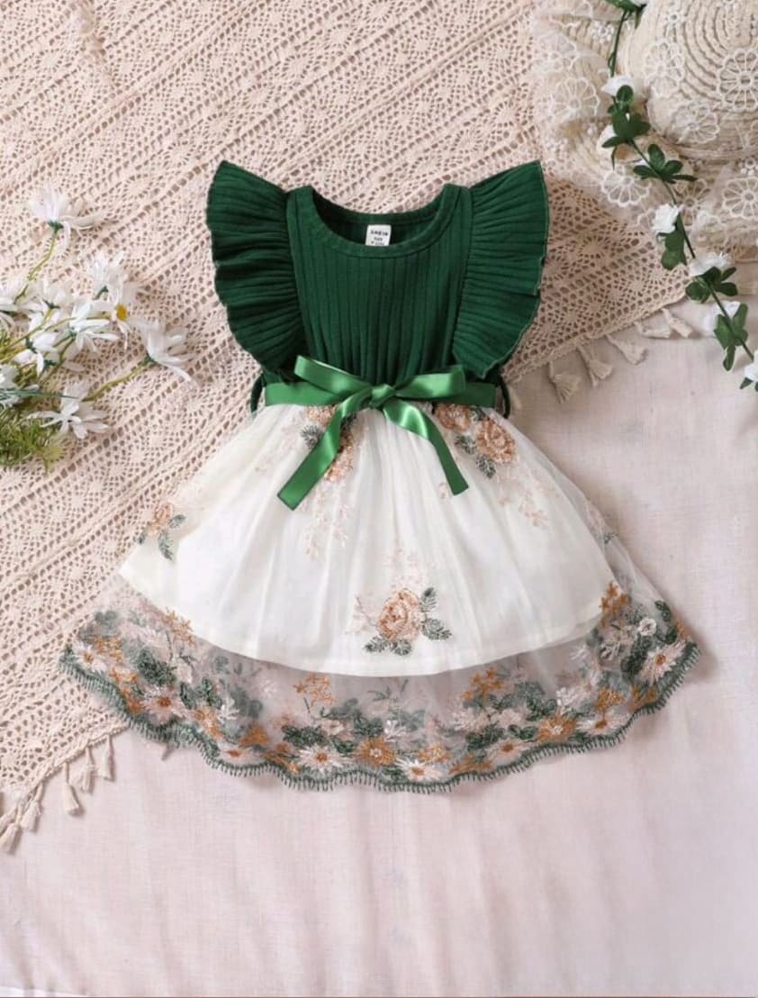 Green Christmas baby dress for 9 to 12 months