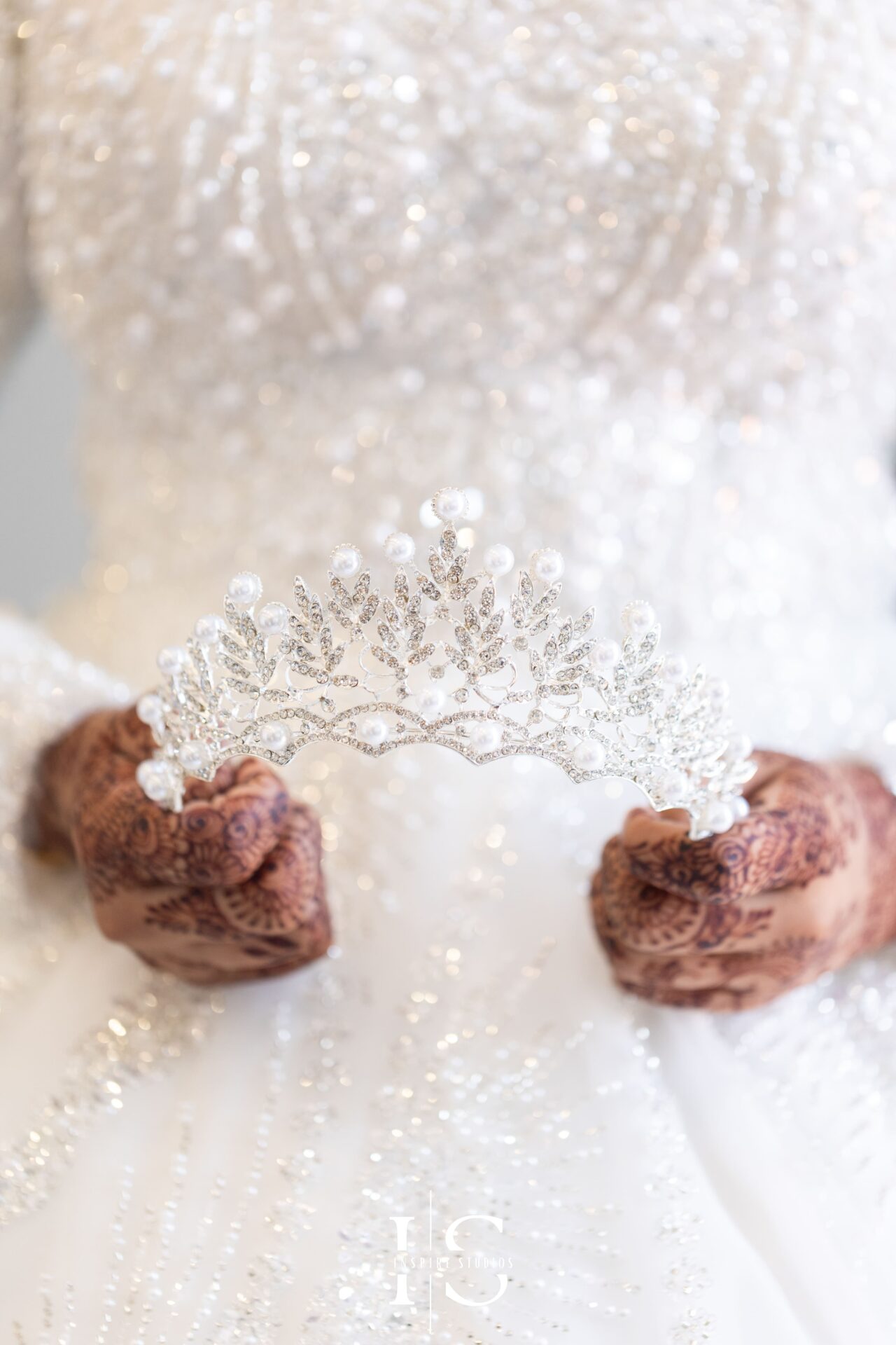 Bride getting ready for Nikkah wedding in Pavilion Banqueting Walthamstow – captured by Inspire Studios