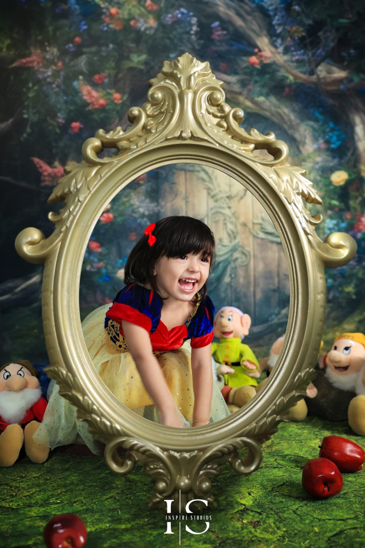 Snow White themed children’s fairytale photoshoot in a London studio with princess costume and enchanting props