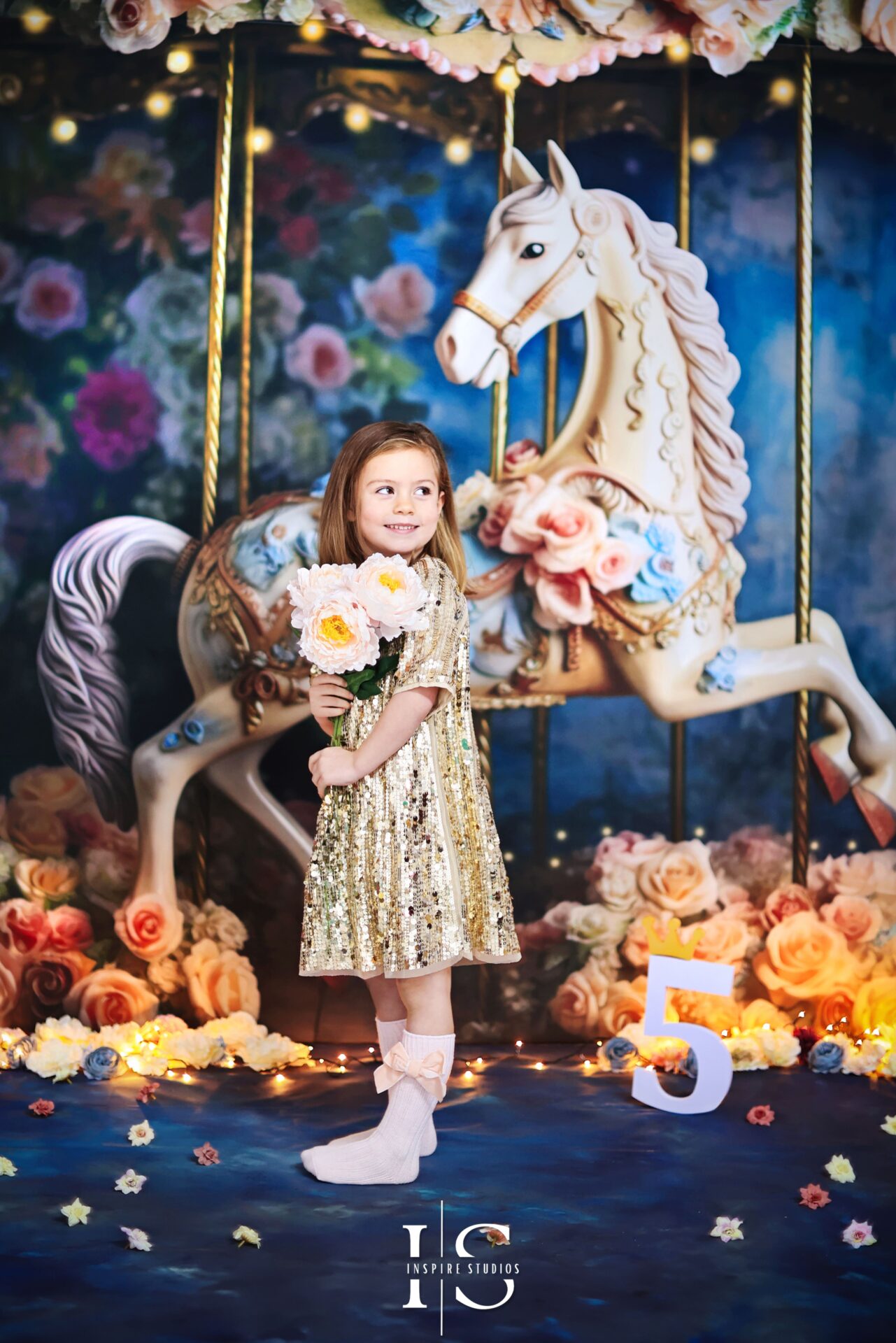 Magical unicorn-themed children’s birthday photoshoot in London studio