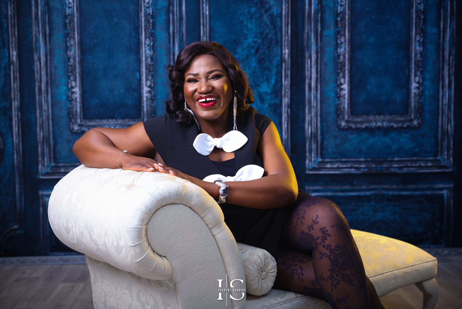 30th birthday portraits photoshoot capturing elegant milestone birthday photography in a studio