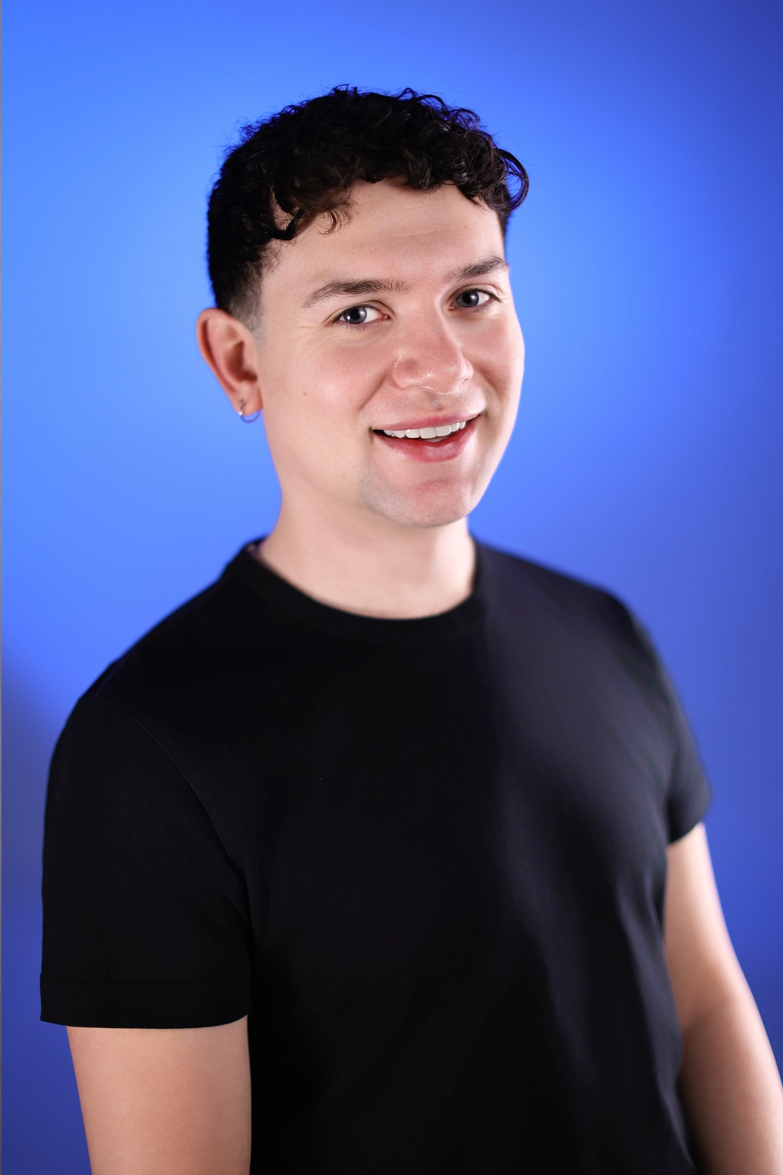 London LinkedIn headshot photographer capturing corporate portrait in studio