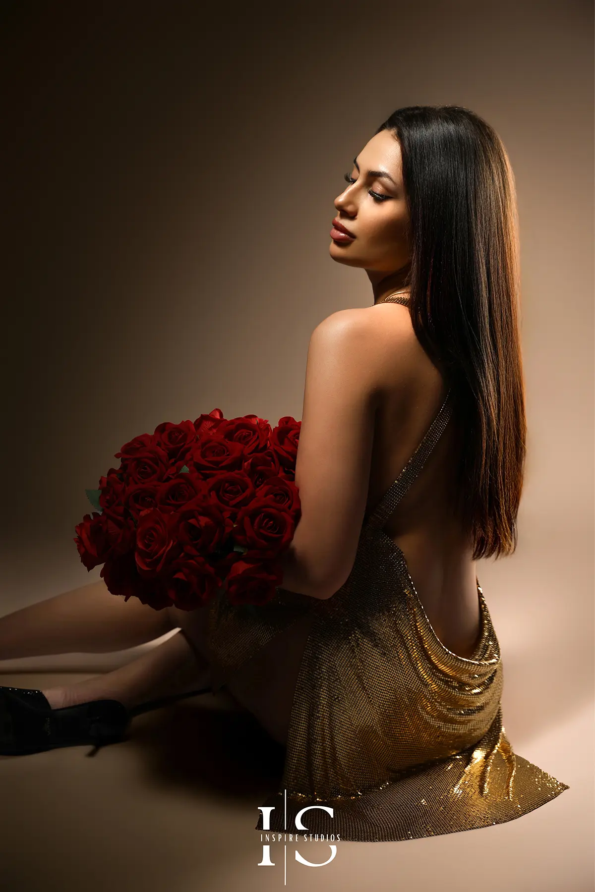 Russian girl celebrating her birthday with a stylish photoshoot in London.