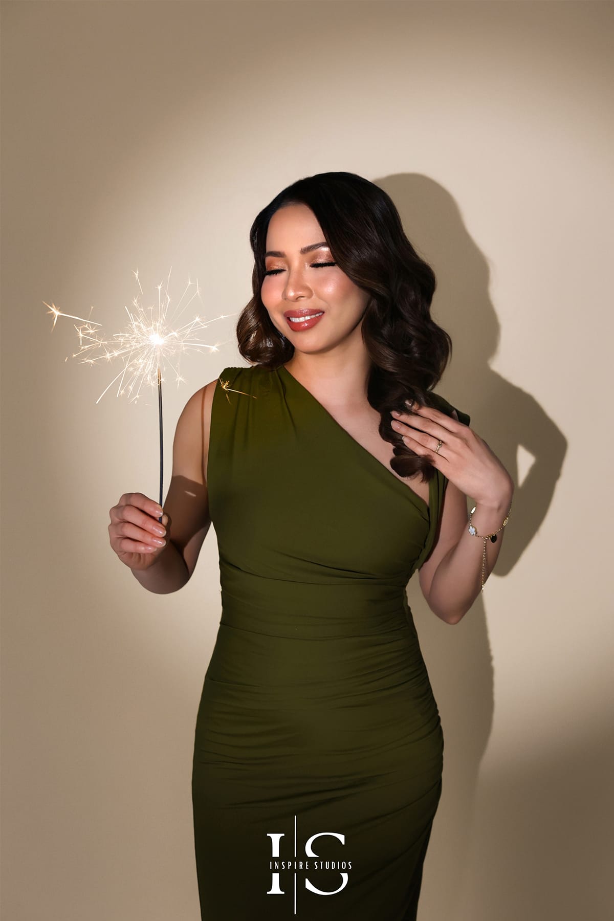 Filipino birthday photoshoot poses with natural expressions and stylish studio portrait ideas
