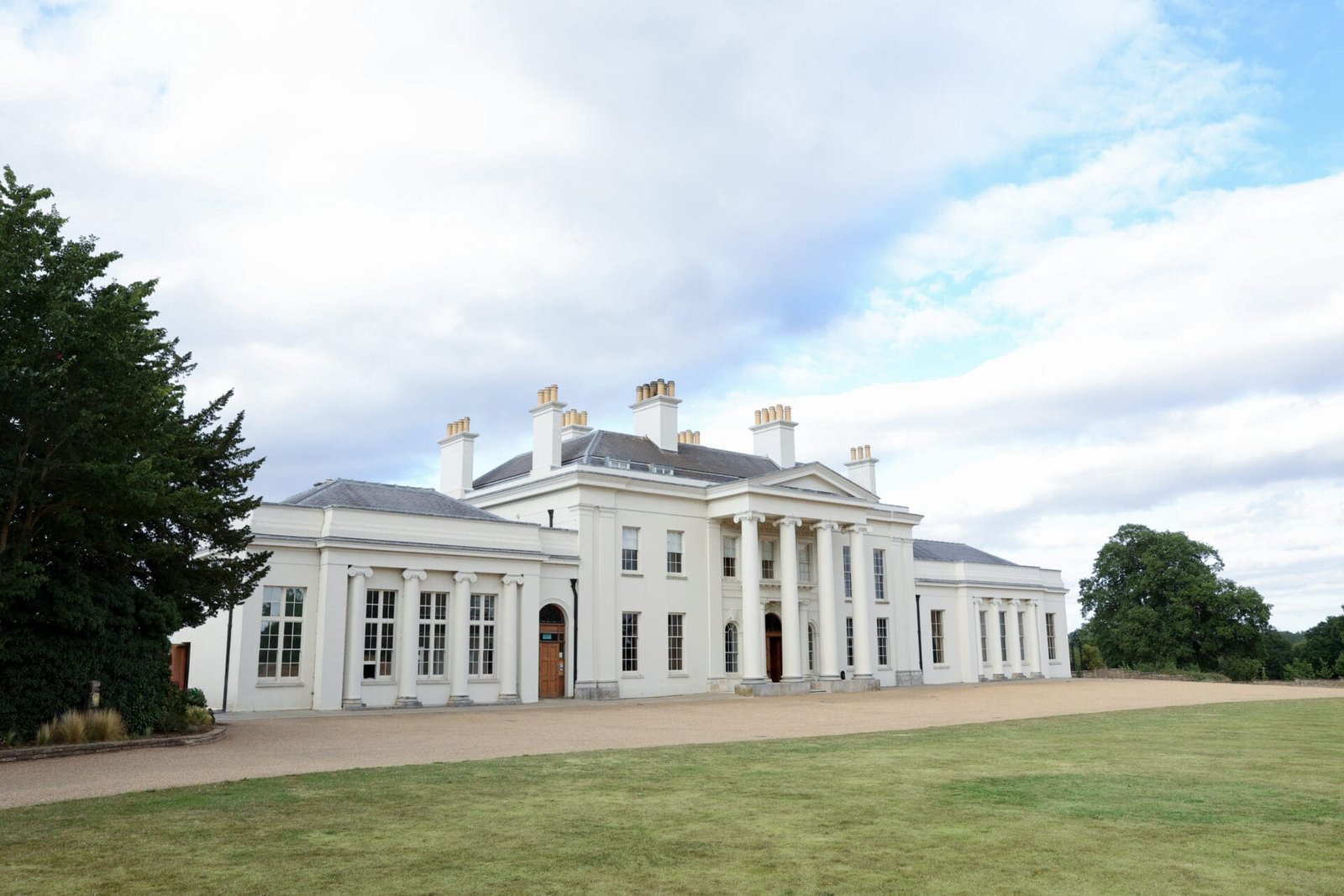 Wedding couple photographed by Inspire Studios at Hylands Estate in Chelmsford.